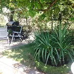 Detelina Гостевой дом 3*