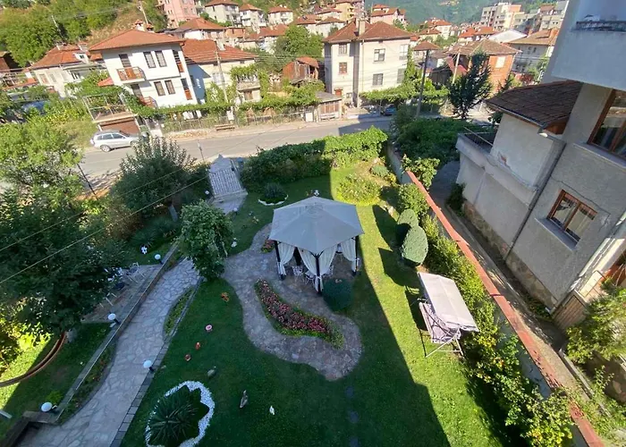 Guest house Detelina 3*